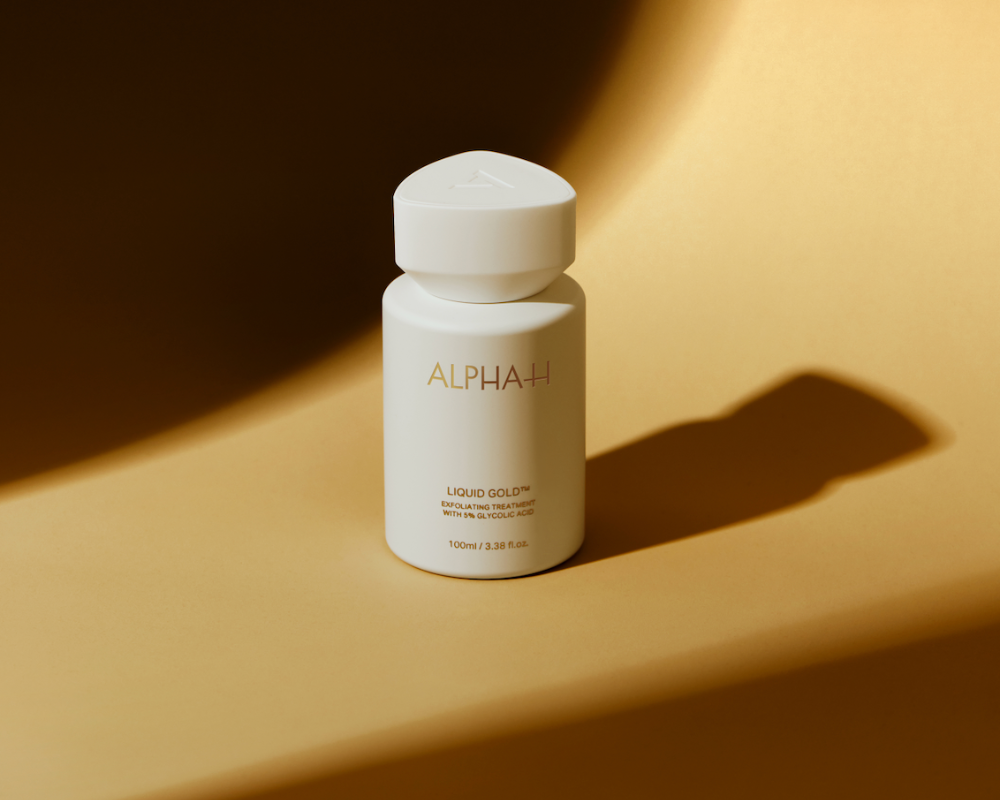 Understanding Glycolic Acid & Granactive Retinoid