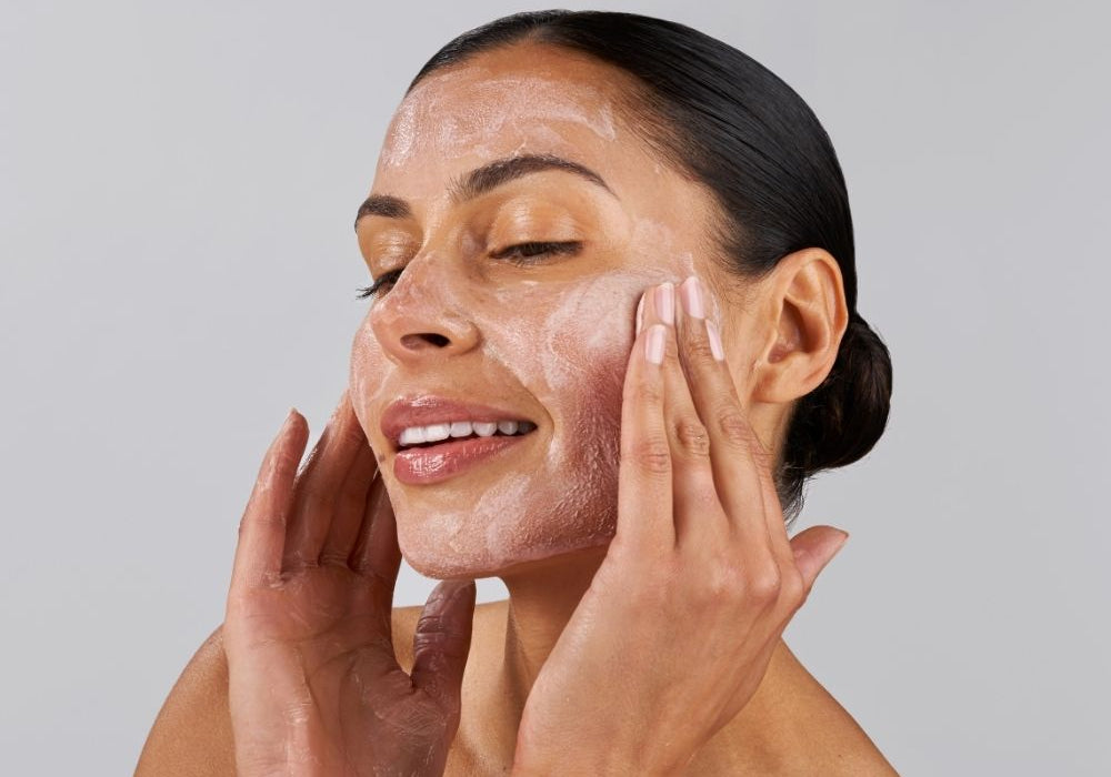 The 3 Types of Exfoliation (& Which One's Right For You)