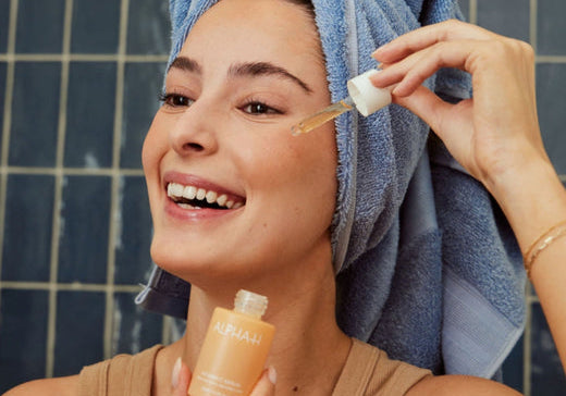 6 common skin problems you can solve by using Vitamin C every day.